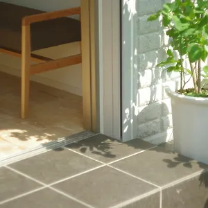 https://poly-hostel-osaka.hotels-osaka.net